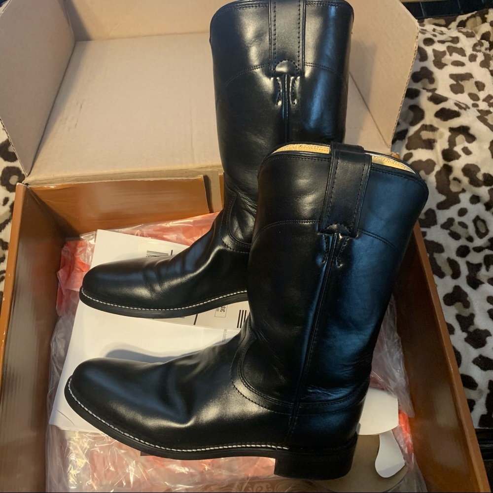 Black Leather Justin Cowboy Boots